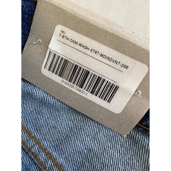 EVERLANE THE WAY HIGH JEAN Size 26 R - Picture 13 of 13